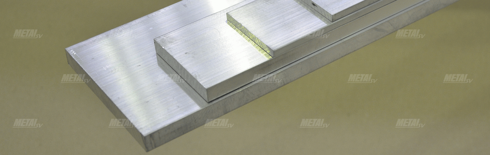 3x25 мм — алюминиевая шина для Чебоксар изображение №3